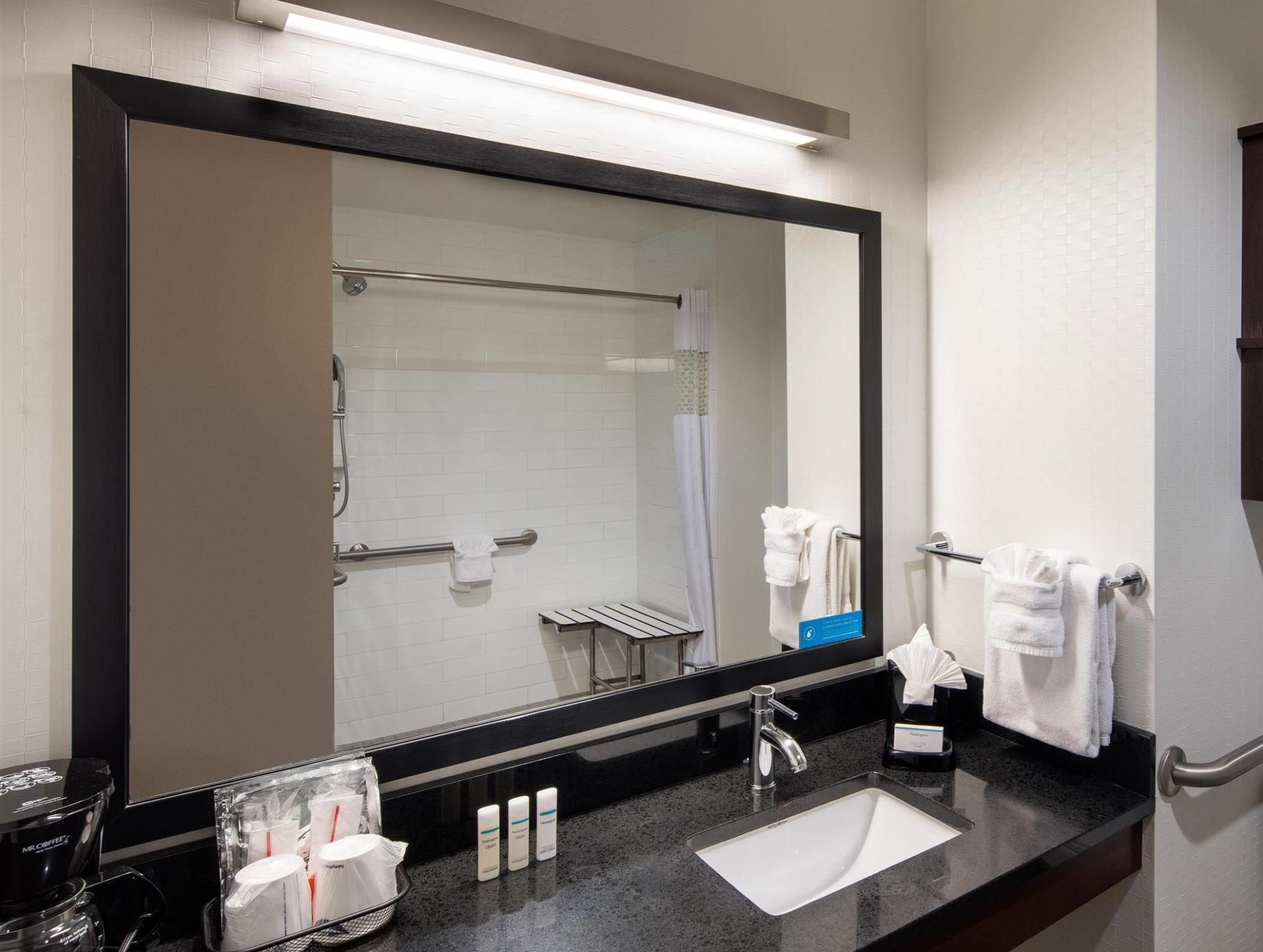 undefined Hampton Inn & Suites Denver Downtown-Convention Center 9