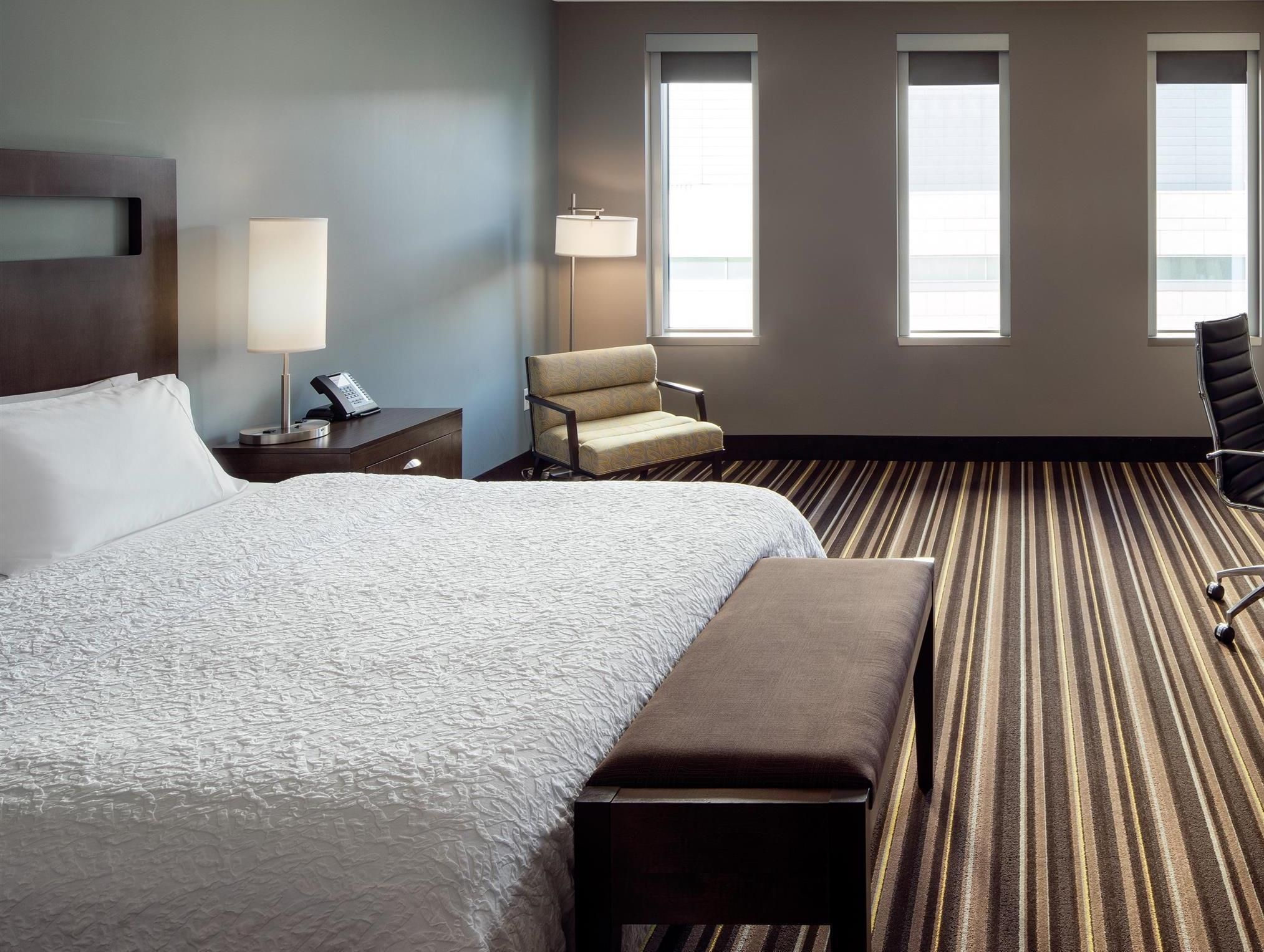 undefined Hampton Inn & Suites Denver Downtown-Convention Center 5