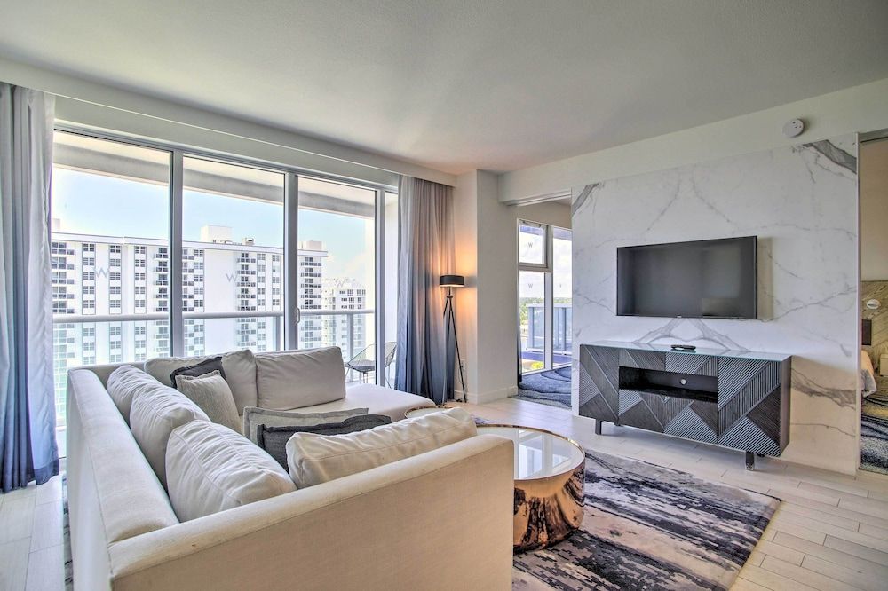 undefined Stylish Beach Condo w/ Balcony & Ocean Views! 10
