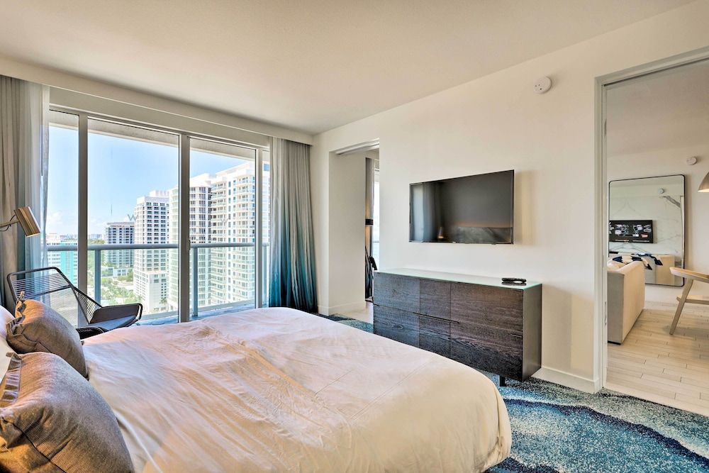 undefined Stunning Fort Lauderdale Resort Condo w/ Pool 9