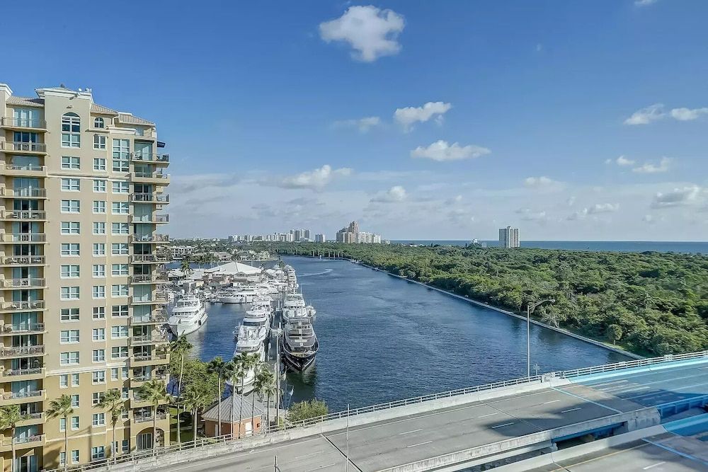 Avi Lux Stay Luxury Apartment, Non Smoking, Ocean View 24