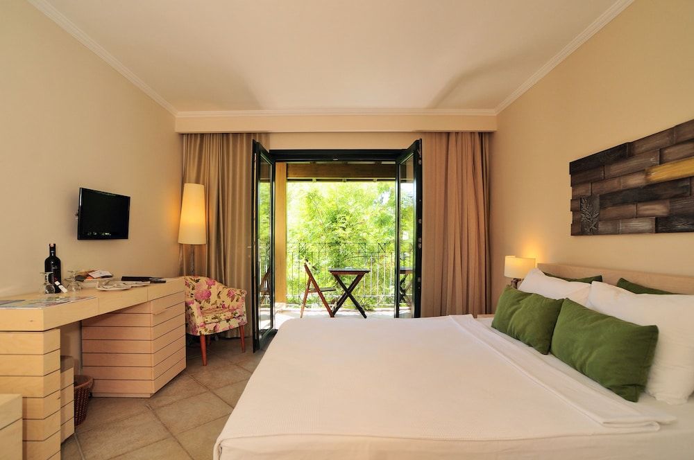 undefined Hotel Zeytinada