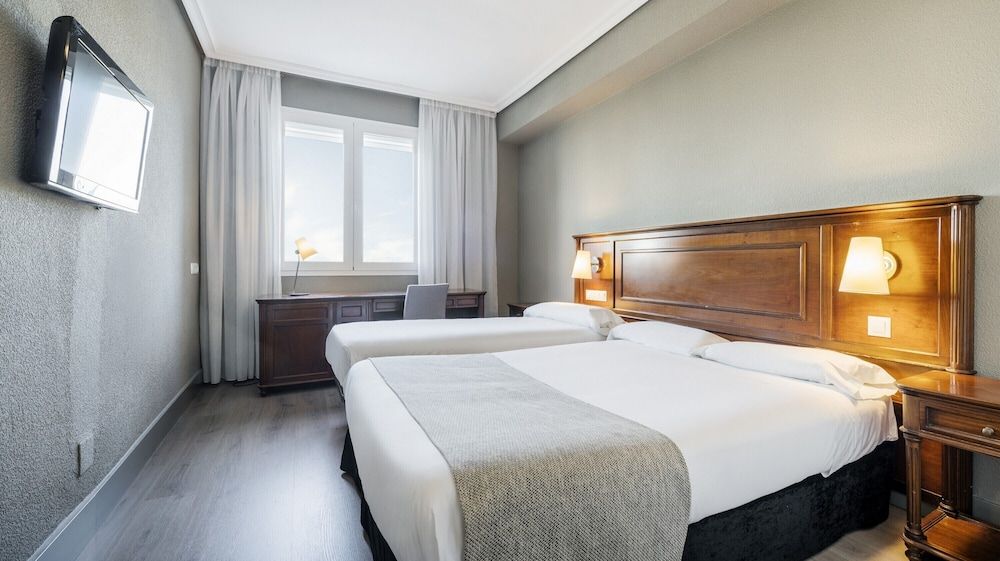 Hotel ILUNION Las Lomas