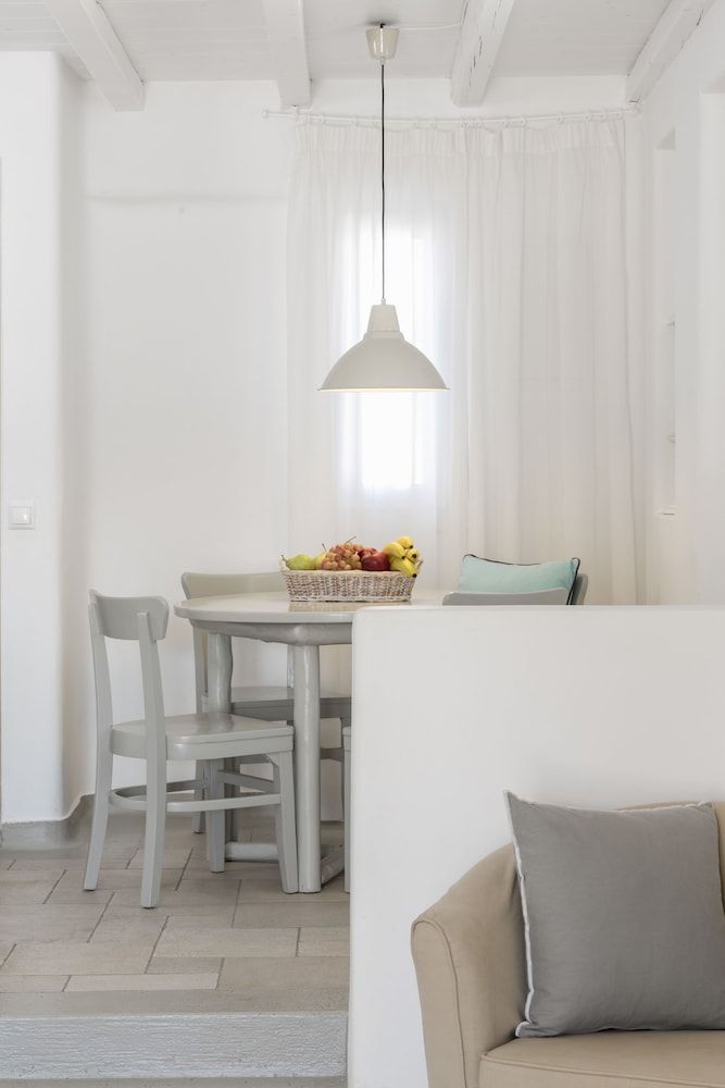 Villa Del Sol Junior Suite, Non Smoking 3