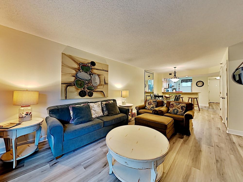 Condo, Multiple Beds, Kitchen (#111 - No Pets)