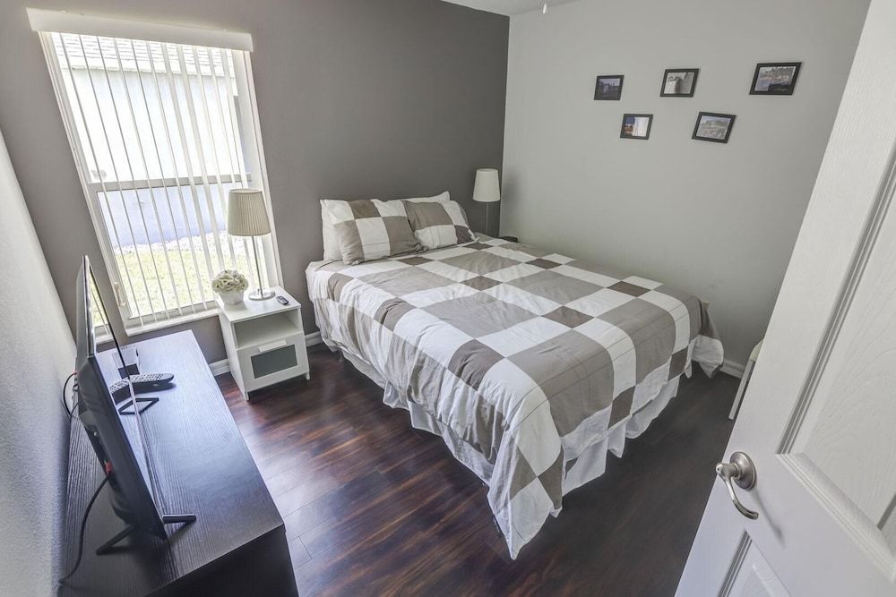 House, Multiple Beds (Careys Southern Dunes Vacation Home)