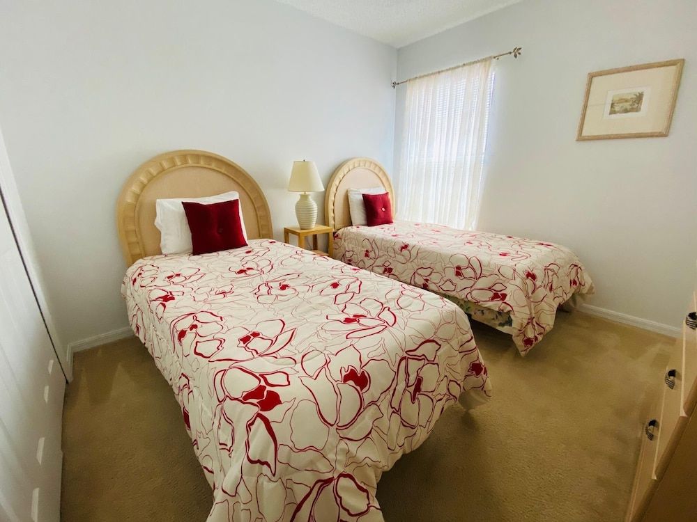 House, 2 Queen Beds (Hali's Southern Dunes Vacation Home )