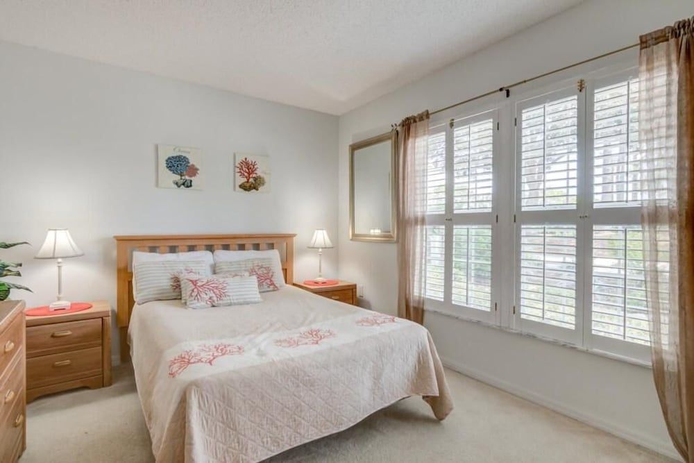 House, 2 Queen Beds (Gary's Southern Dunes Vacation Home)