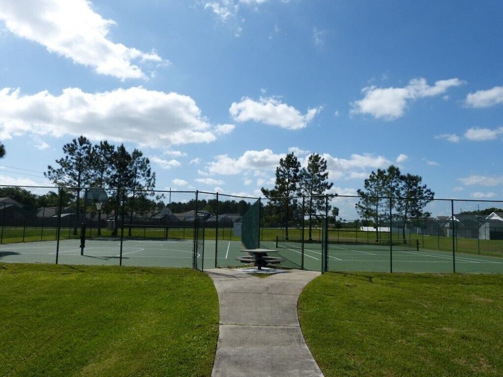 undefined Sun Kissed Delight! Lovely Pool & Spa! 4 Bedroom Home by RedAwning 8