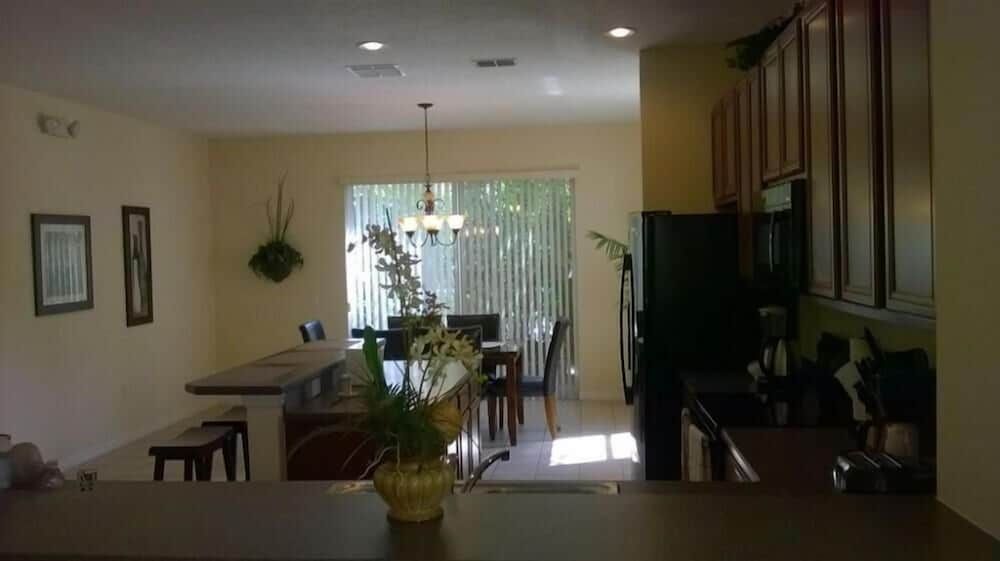 Villa Morais - Compass Bay House 9