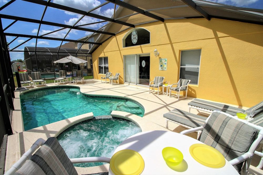 undefined Allamanda Holiday Home 4 Bedroom 8