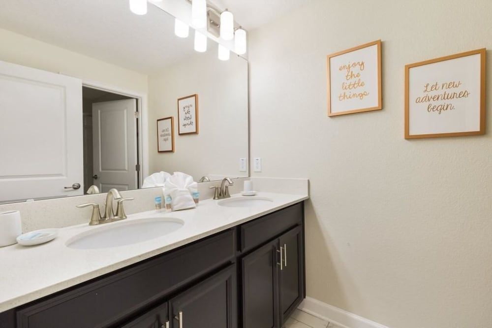 Villa Abreu - Storey Lake House, Multiple Beds (Villa Abreu - Storey Lake) 8