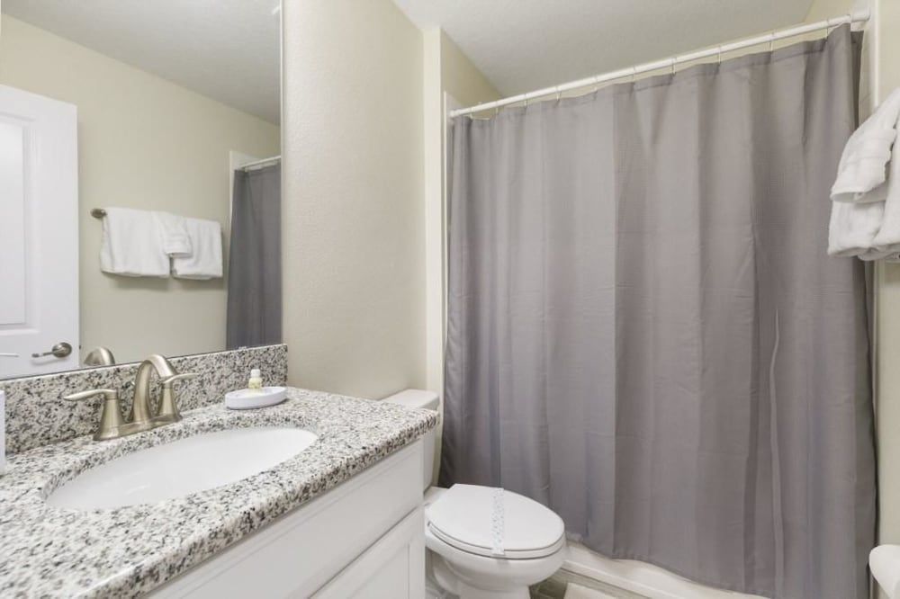 Villa Dream - Storey Lake House, Multiple Beds (Villa Dream - Storey Lake) 13