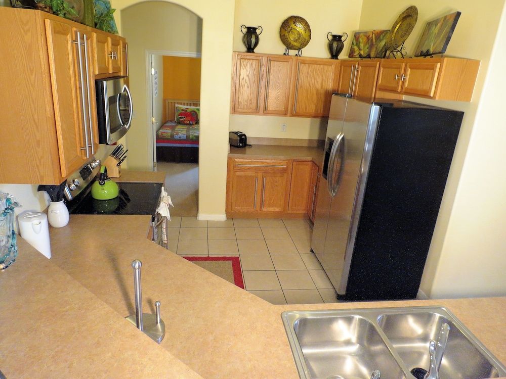 undefined Formosa Gardens Area Pool Homes by SVV 9