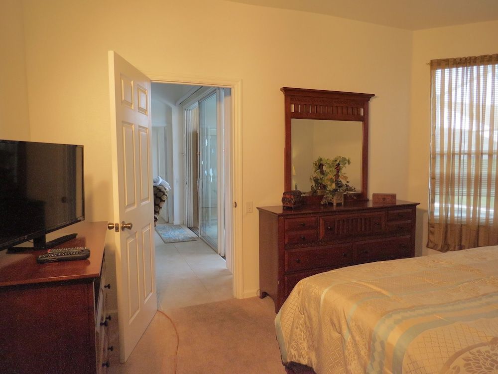 undefined Formosa Gardens Pool Homes by Sunny OVH 9