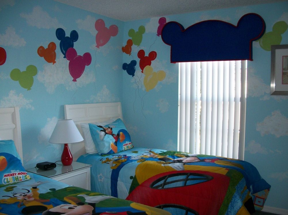 3BR 2.5BA Home in Emerald Island Resort by CV-8479 House, 3 Bedrooms 6