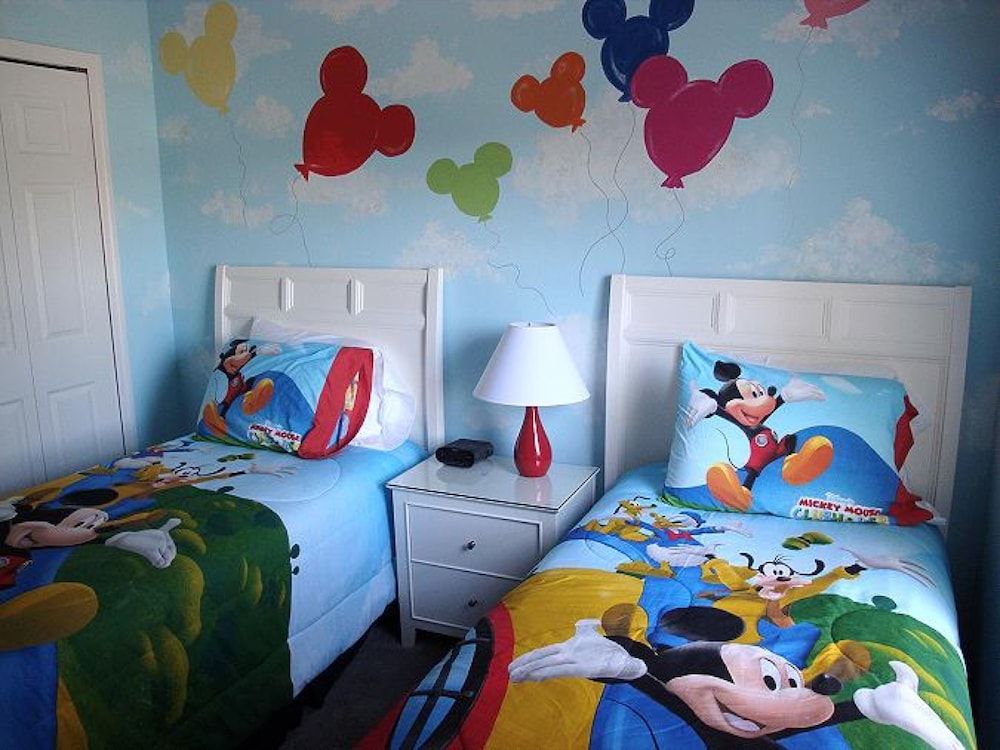 3BR 2.5BA Home in Emerald Island Resort by CV-8479 House, 3 Bedrooms 3