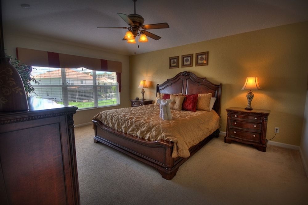 6BR 4BA Home in Windsor Hills by CV-2579 Villa, 6 Bedrooms, Private Pool 8