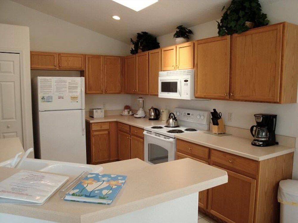 4BR 3BA Home in Indian Creek by CV-2635 House, 4 Bedrooms, Private Pool 17