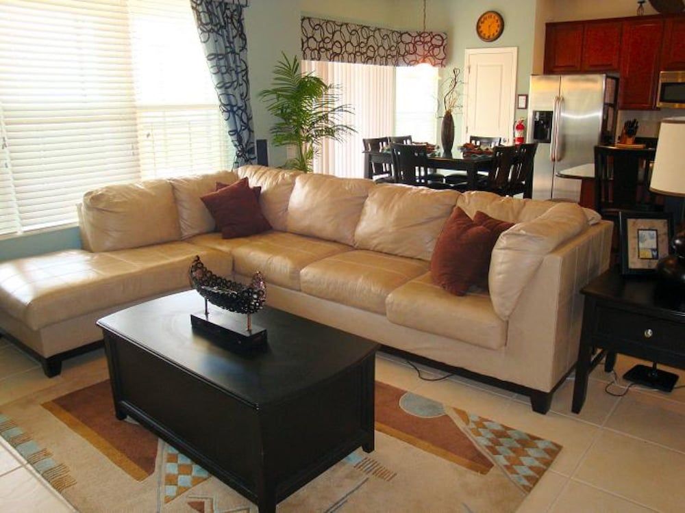 6BR 4BA Home in Windsor Hills by CV-2564 Villa, 6 Bedrooms, Private Pool 25