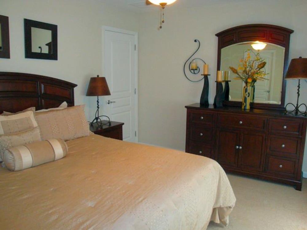 6BR 4BA Home in Windsor Hills by CV-2564 Villa, 6 Bedrooms, Private Pool 7