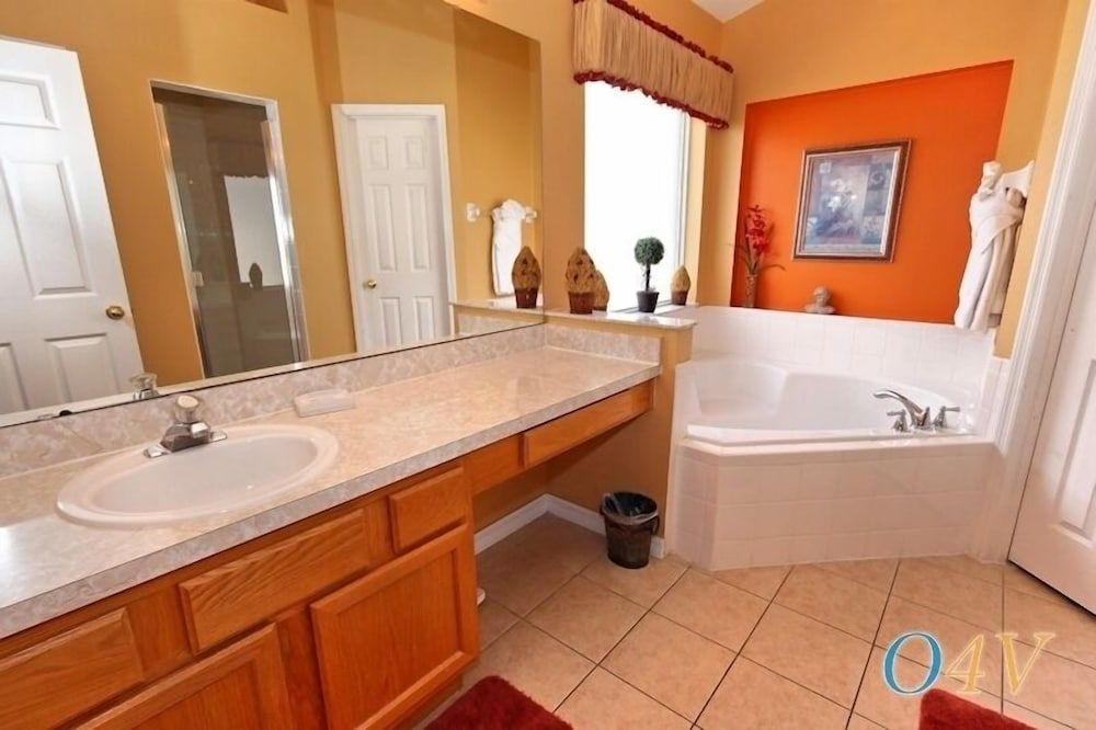 Ov1557 - Emerald Island - 4 Bed 2 Baths Townhome Family Villa, Balcony, Garden Area 6