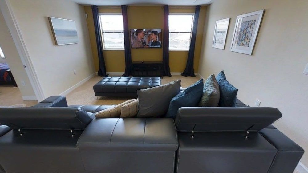 Aco240235 - Champions Gate Resort - 6 Bed 6 Baths Hotel Family Townhome, Hot Tub, Garden Area 2