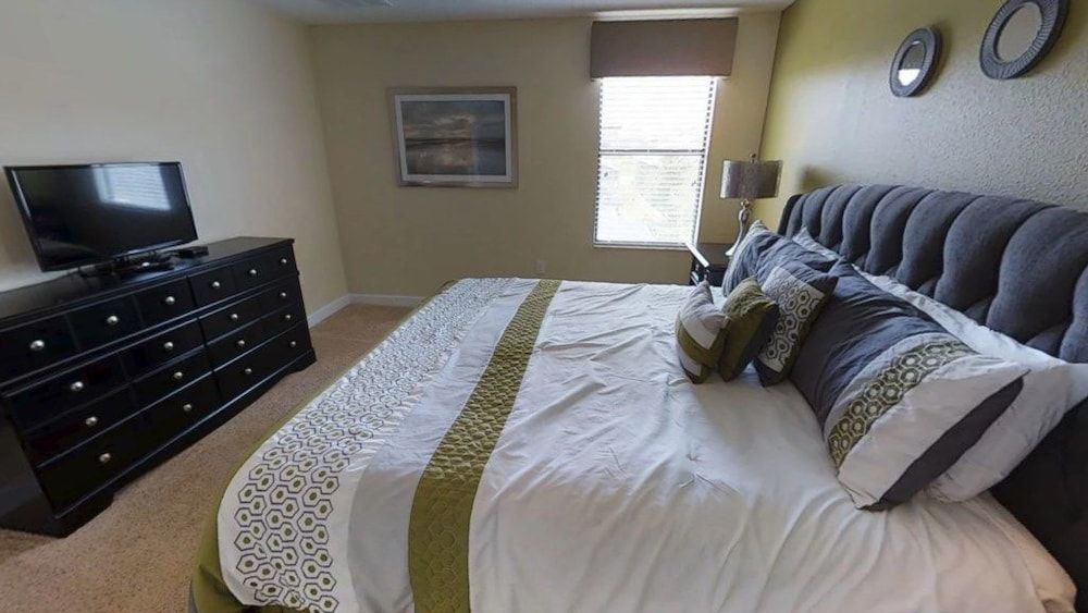 Aco240235 - Champions Gate Resort - 6 Bed 6 Baths Hotel Family Townhome, Hot Tub, Garden Area 19