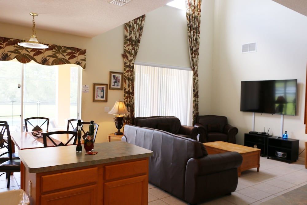 7BR 4.5BA Home in Emerald Island Resort by CV-2708 Villa, Private Pool 11