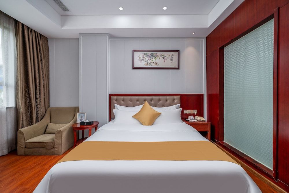 Guangzhou Shi Liu Hotel Business Room, 1 King Bed 3
