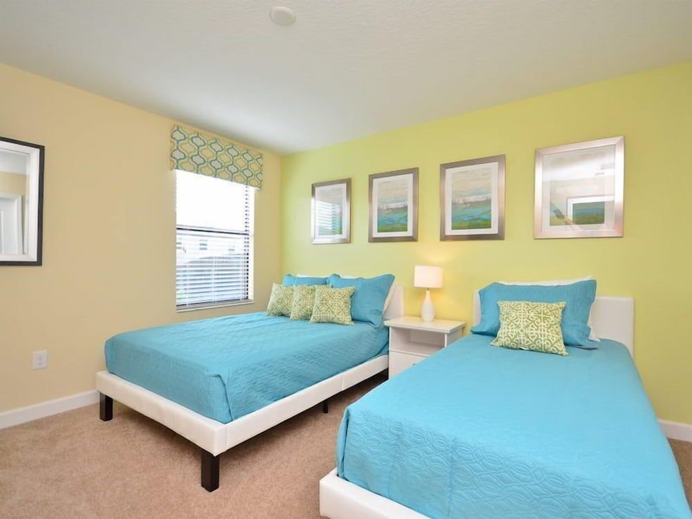 Ov3861 - Champions Gate Resort - 8 Bed 5 Baths Townhome Family Villa, Balcony, Garden Area 4