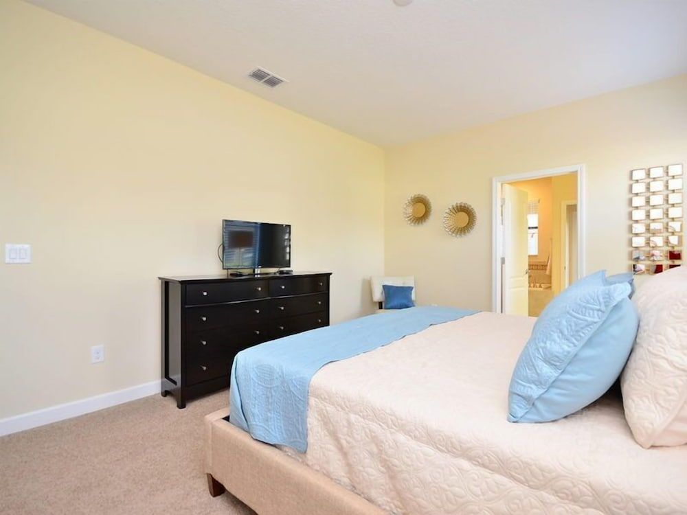 Ov3861 - Champions Gate Resort - 8 Bed 5 Baths Townhome Family Villa, Balcony, Garden Area 10