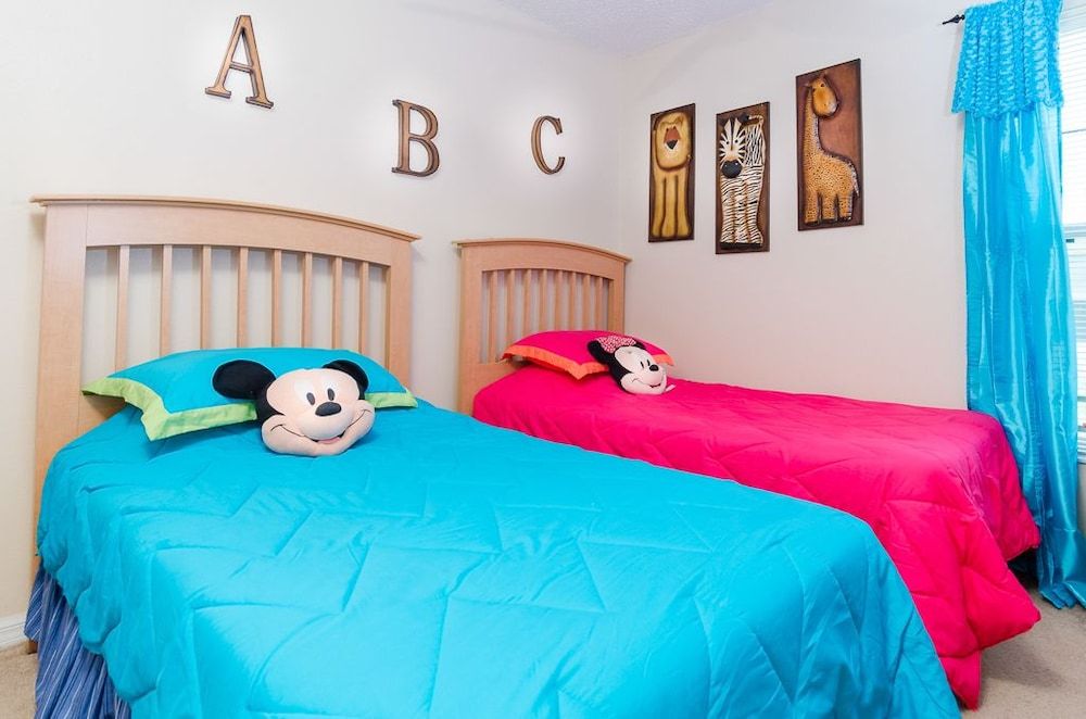 Ov1311 - Emerald Island - 4 Bed 3 Baths Townhome Family Villa, Balcony, Garden Area 5