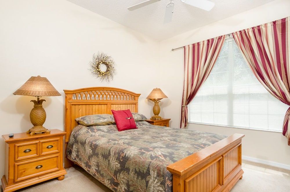 Ov1311 - Emerald Island - 4 Bed 3 Baths Townhome Family Villa, Balcony, Garden Area 4