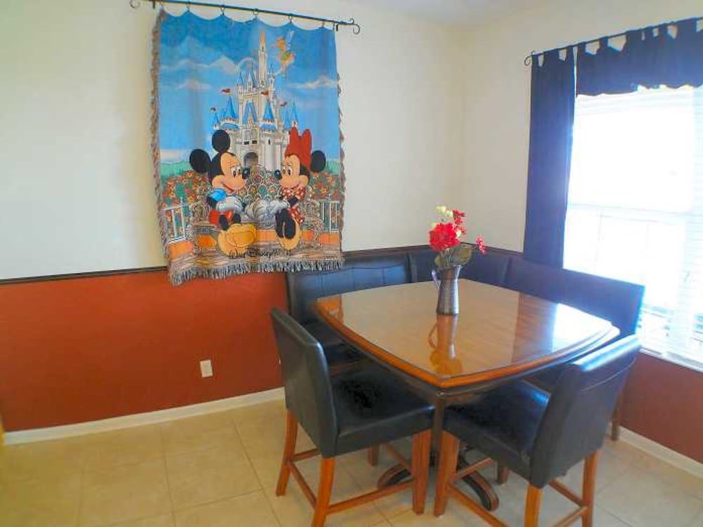 6BR 4BA Home in Windsor Hills by CV-2537 Villa, 6 Bedrooms, Private Pool 19