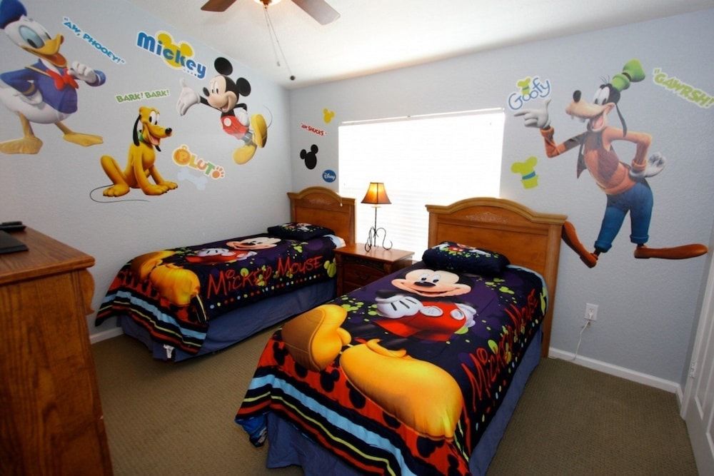 Childrens Theme Room