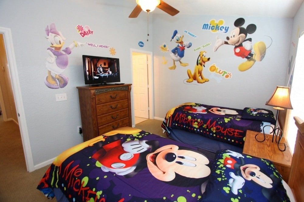 Childrens Theme Room