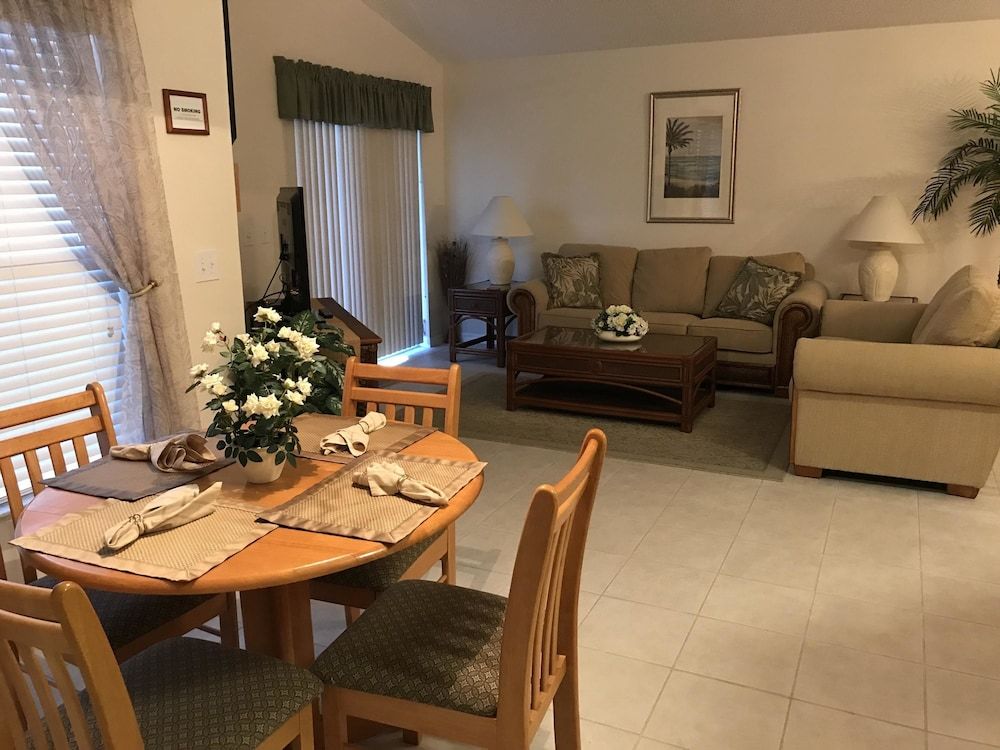 undefined 4BR 3BA Home in Emerald Island Resort by CV-8540