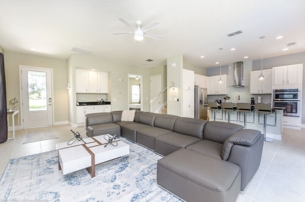 7786ll 5 Bedroom Villa by RedAwning Villa, 5 Bedrooms 16