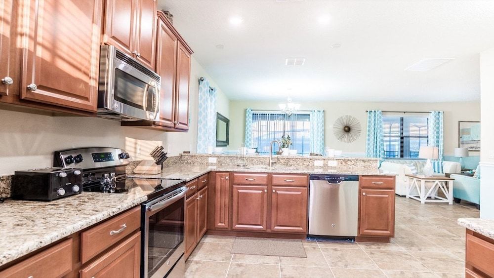 Grhbtr1463 - Champions Gate Resort - 5 Bed 4 Baths House Family Townhome, Hot Tub, Garden Area 14