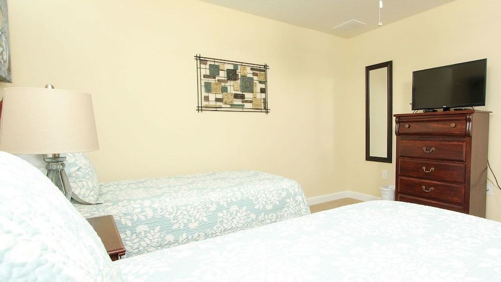 Grhmyr1466 - Champions Gate Resort - 8 Bed 5 Baths House Family Townhome, Multiple Bedrooms, Hot Tub, Garden Area 13