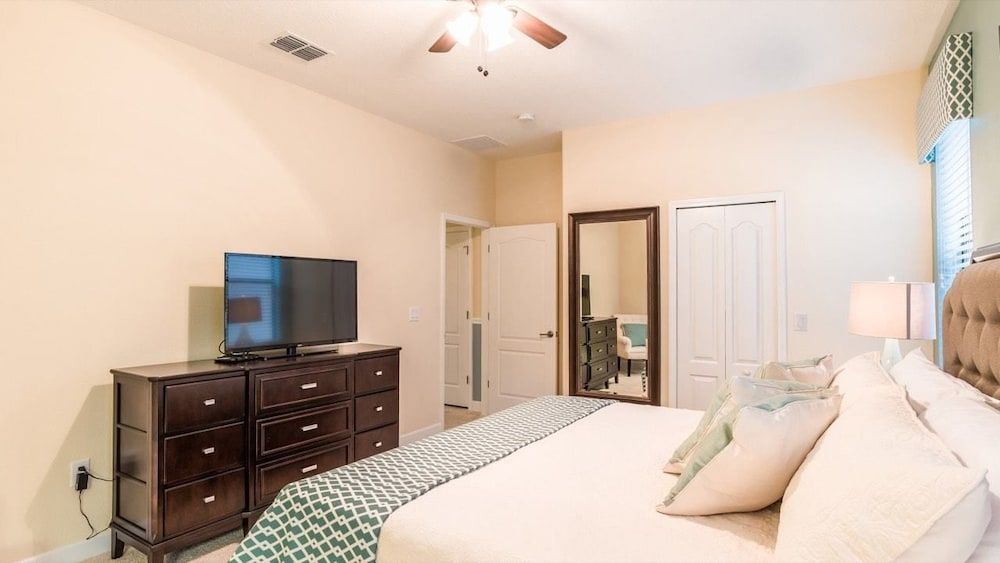 Grhrfd1469 - Champions Gate Resort - 9 Bed 5 Baths House Family Townhome, Multiple Bedrooms, Hot Tub, Garden Area 14