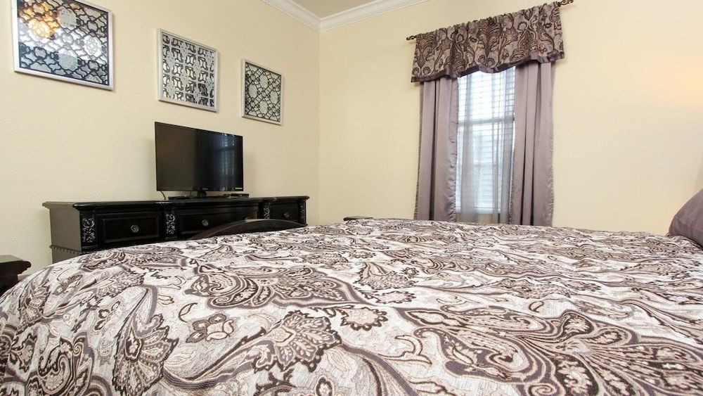 Grhmvd1496 - Champions Gate Resort - 8 Bed 5 Baths House Family Townhome, Multiple Bedrooms, Hot Tub, Garden Area 11