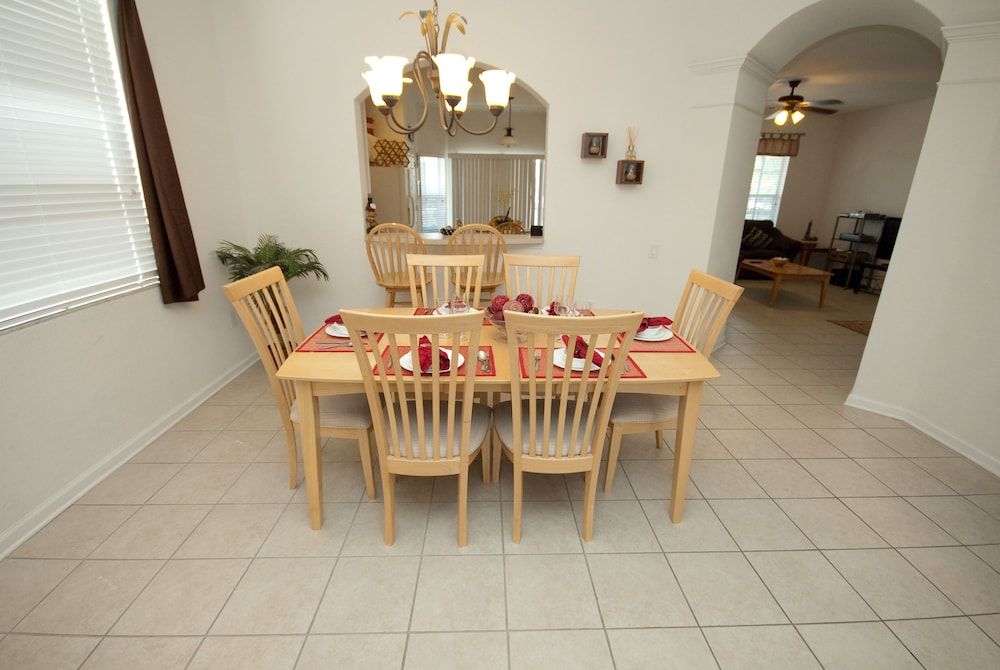 undefined Disneyshome 5