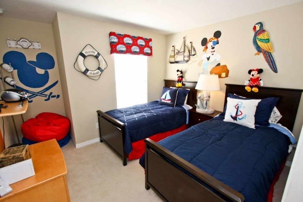 Childrens Theme Room