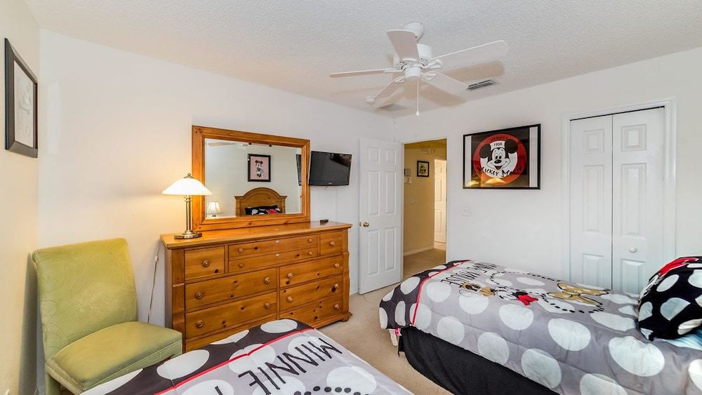 Grhokc8484 - Emerald Island Resort - 5 Bed 4 Baths House Family Townhome, Hot Tub, Garden Area 9