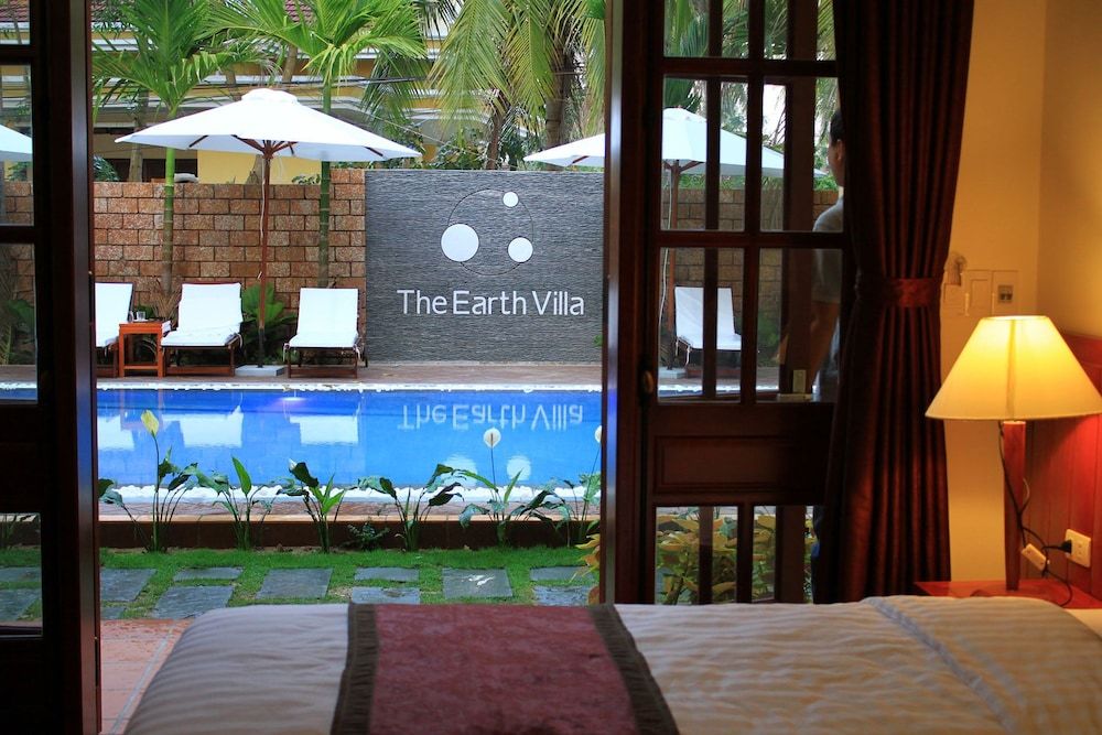 undefined The Earth Villa 2