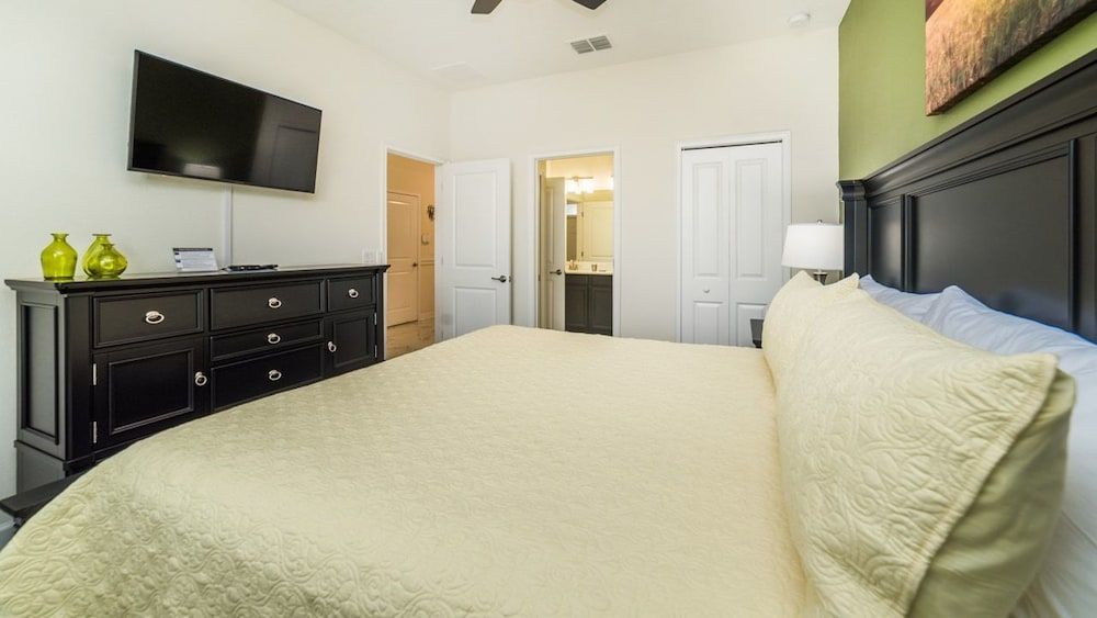 Grhmvd1700 - Champions Gate Resort - 9 Bed 5 Baths House Family Townhome, Multiple Bedrooms, Hot Tub, Garden Area 14