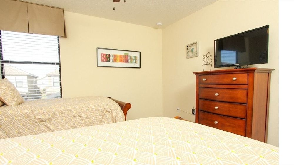 Grhec9111 - Champions Gate Resort - 8 Bed 5 Baths House Family Townhome, Multiple Bedrooms, Hot Tub, Garden Area 11