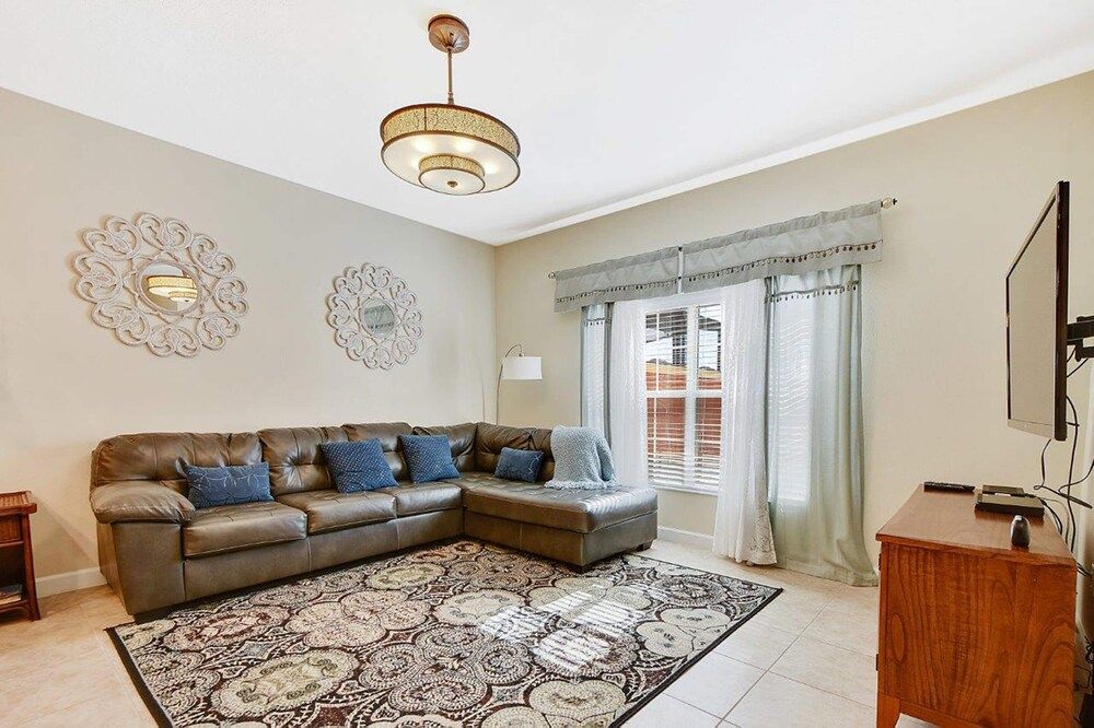 Lake View Paradise Townhome 7